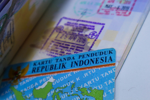 Malaysian and Filipino immigration stamps in the Indonesian green passport and Indonesian identity card. Every time you enter a new country, you must have an immigration stamp when you enter and leave the country.