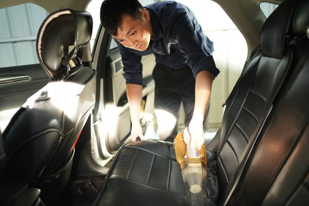 istock Wash the car 1439180827