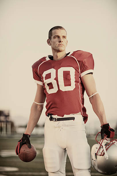 istock American Football Player 143918359