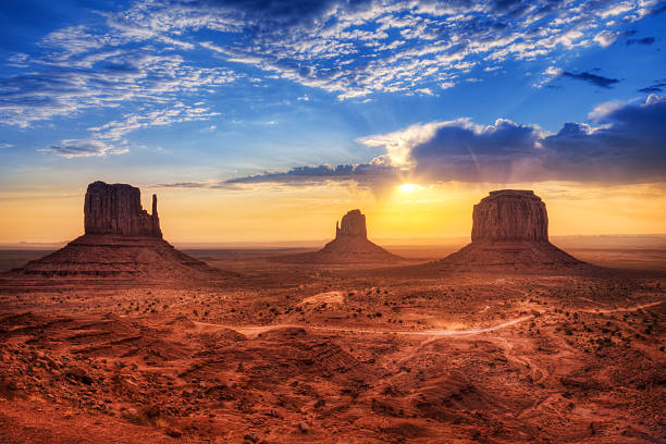 istock Magnificent landscape view of Monument Valley at sunset 143919703