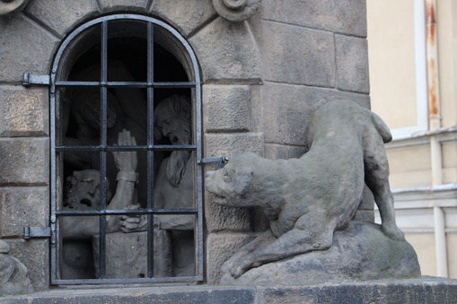République Tchèque- Prague - le Pont Charles- detail d’une statue