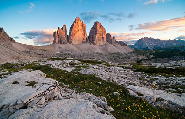 istock Three Peaks of Lavaredo - Drei Zinnen 143921438