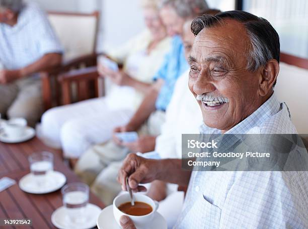 Teatime - zdjęcia stockowe i więcej obrazów Kawa - napój - Kawa - napój, Zbliżenie, 70-79 lat