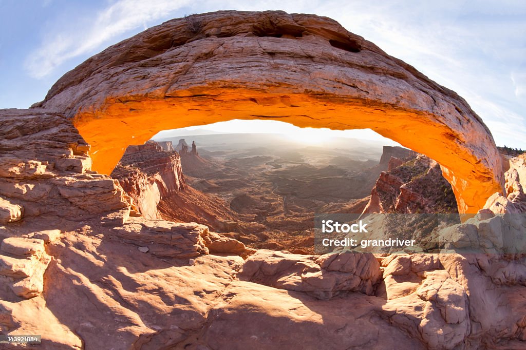 Mesa Arch, Kanion ziem Utah - Zbiór zdjęć royalty-free (Bez ludzi)