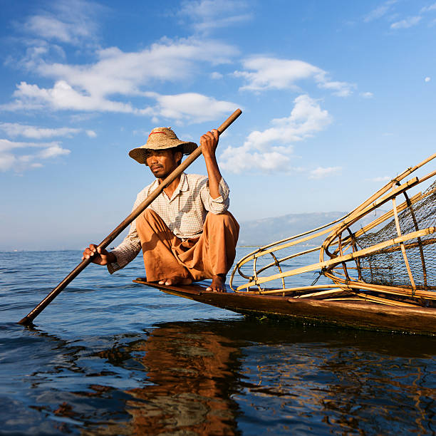 istock Fisherman on Inle Lake, Myanmar 143922442