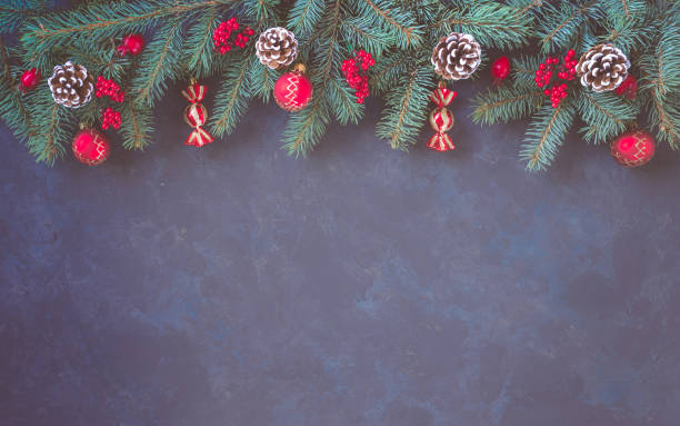 istock Christmas dark lilac grunge horizontal background, top view. 1439231477