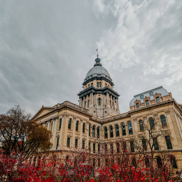 istock The Illinois State Capitol Building 1439293068