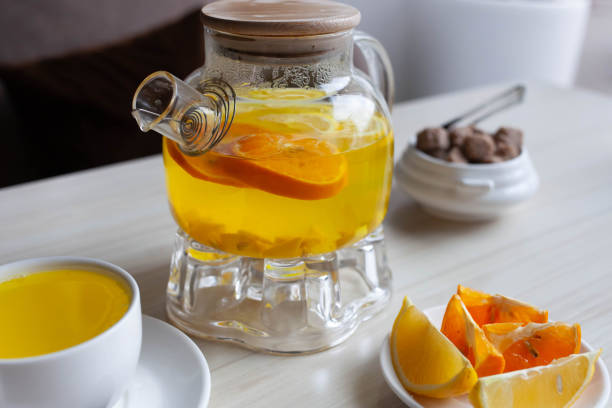 fruit citrus tea restaurant served
