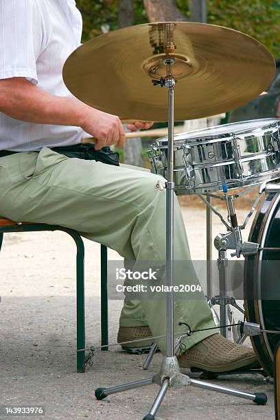 Photo libre de droit de Batteur De Tambour Ensemble banque d'images et plus d'images libres de droit de Adulte - Adulte, Argent, Baguette de tambour