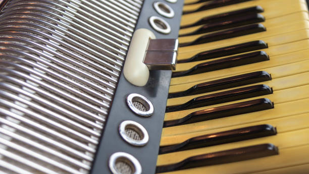 istock black piano accordion 1439374059