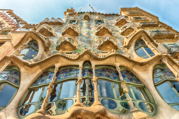 facade of the modernist masterpiece casa batllo, barcelona, catalonia, spain - barcelona imagens e fotografias de stock