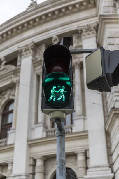 traffic lights - design pride walking go imagens e fotografias de stock