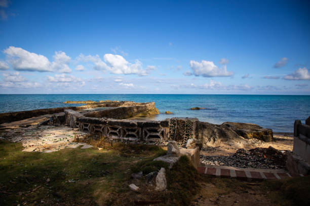 istock Views from Glass Beach in Bermuda 1439522620