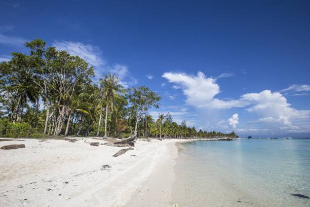 istock Paradise island of Mantanani 1439785164