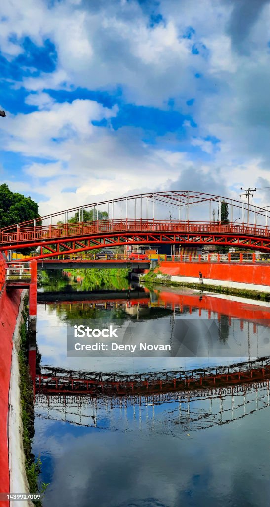 God bless park bridge Residents seemed enthusiastic about traveling in the park which is part of the Sam Ratulangi Tondano Square.  Besides those who enjoy the big letters, there are also many residents who just sit in the park Massachusetts Stock Photo