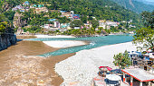 Karnaprayag is situated at the confluence of the Alaknanda River and Pindar River