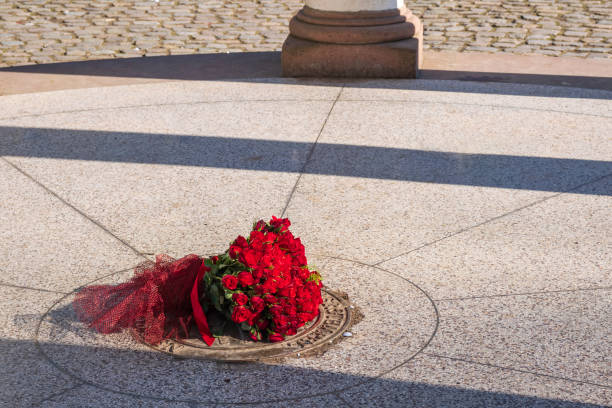 istock A bouquet of red roses 1440004062