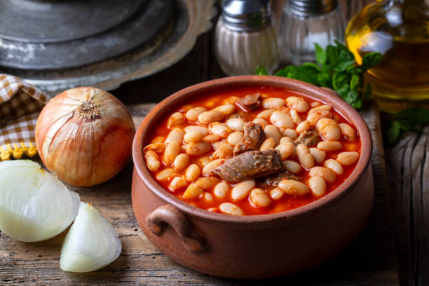 istock Turkish foods; dried bean, Beans with minced meat (kuru fasulye) 1440067309
