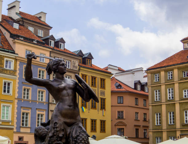 istock Warsaw Mermaid, Old Town Market Square 1440075162