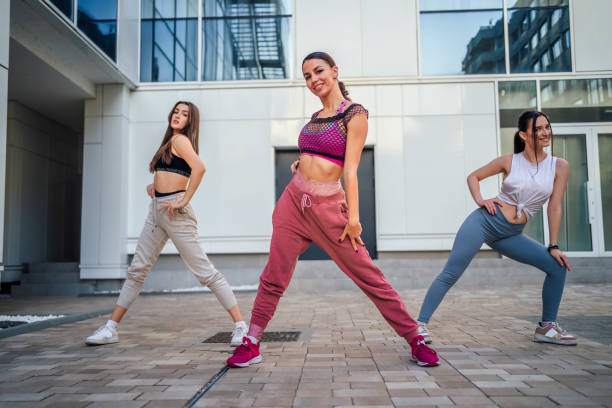 istock Three female dancers outdoors 1440092383