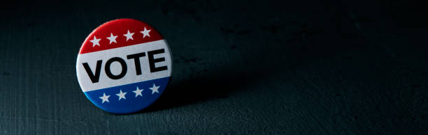 istock vote badge for the US election, banner format 1440197174