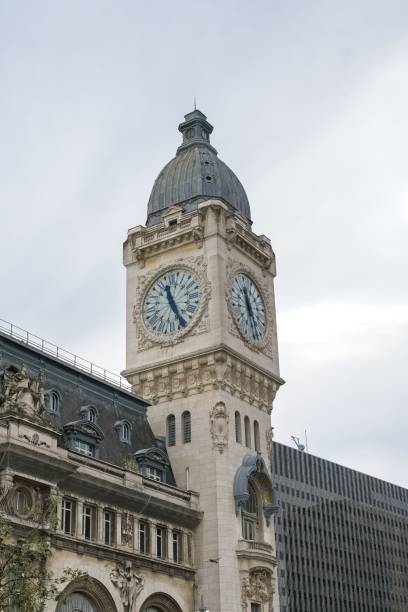 istock Paris, the clock of the gare de Lyon 1440264062