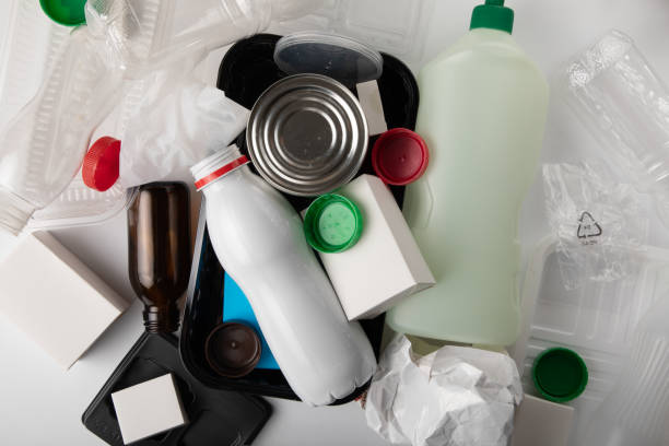 istock Recycling medical waste 1440267359