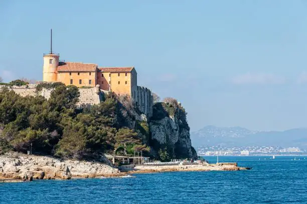Photo of Low angle shot of the island Sainte marguerite Cannes in France, French Riviera
