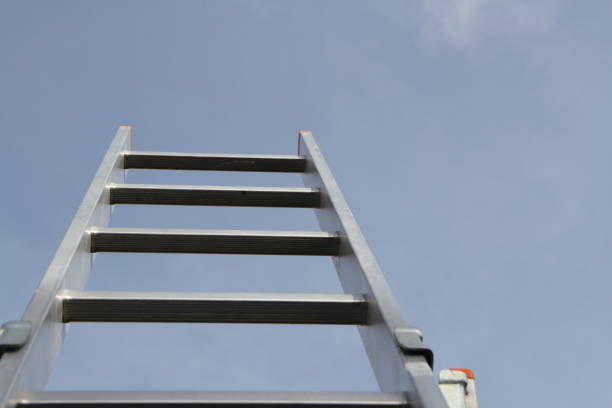 istock A man is trying to get up the ladder 1440311310