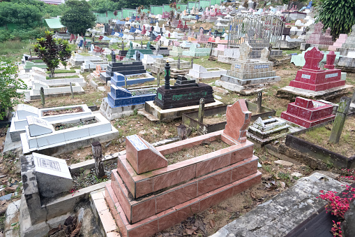 publik graves  or Muslim funerals in Indonesia. Bontang, East Kalimantan, Indonesia, November 08 2022