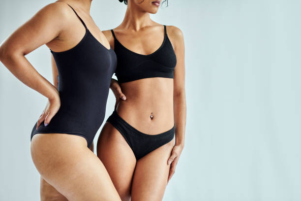 Body Positive Women And Different Body Together In Studio Curvy Normal And  Skinny Girls Or Friends In Underwear With Diversity Solidarity Or Power And  Natural Health Or Wellness Inclusion - Fotografias de