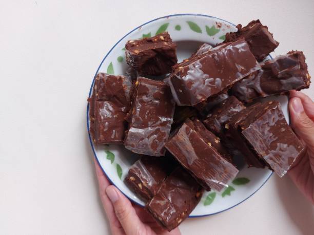 istock chunks of chocolate bar 1440502682