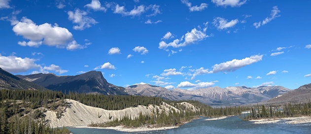 Icefield parkway in de herfst Jasper banff national park