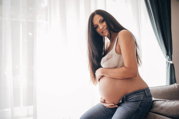 istock Sensual pregnant woman 1440506643