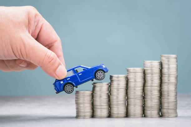 istock Driving on the growth money 1440513745