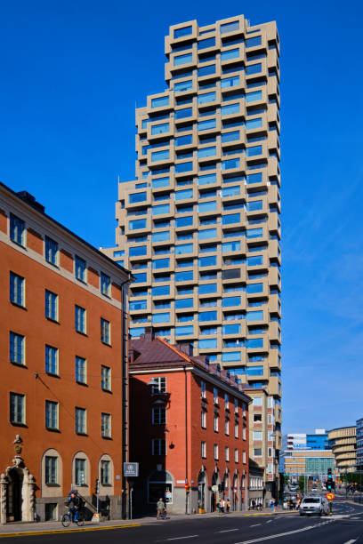 스톡홀름의 새로운 트윈 타워 아파트 건물 norra tornen - koolhaas 뉴스 사진 이미지