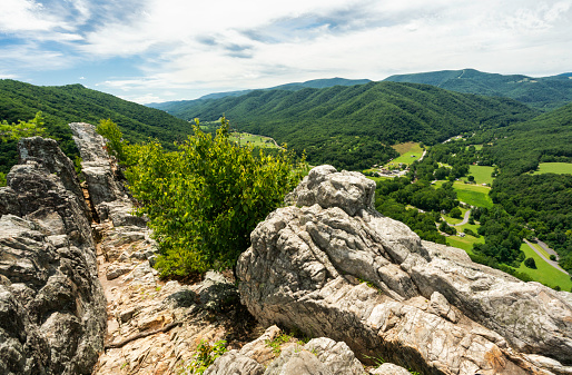 Overlook viewpoint into the valley below.