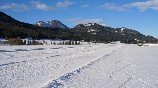 istock Lake Weissensee on a cold day in winter 1440560223