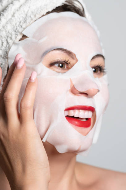 istock Fabric refreshing face mask, skin care. 1440562457
