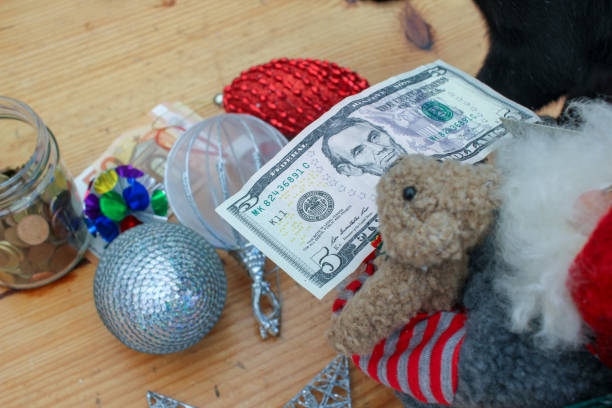 istock we will need more dollars to buy presents 1440582776