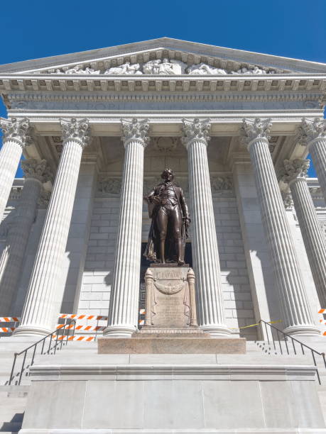 istock Missouri State Capitol Building 1440616237