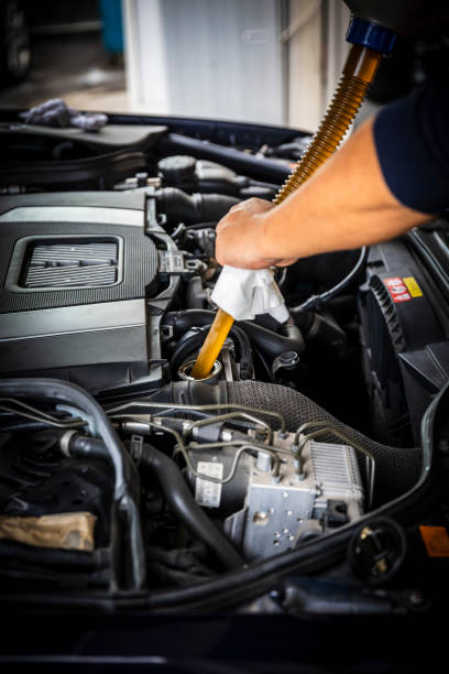 istock Oil change, ATF, maintenance 1440628493