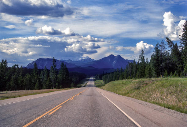 istock Kootenay National Park - Approaching the Park - 1989 1440641150