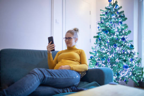 istock Christmas shopping online 1440732549