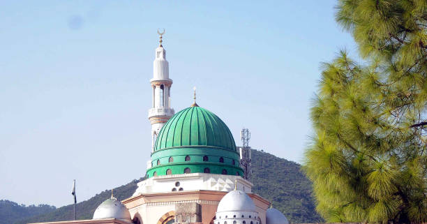 istock Bari Imam Shrine Islamabad 1440754391