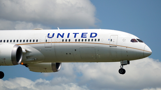 Chicago, United States – July 02, 2021: The United Airlines Boeing 737 airliner preparing for landing at Chicago O'Hare international airport