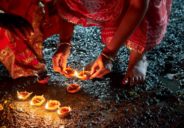 istock Hindu devotees celebrating the Dev Deepawali festival in Kolkata 1440784622