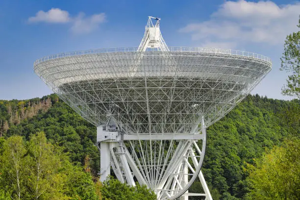 Large Radio Telescope in a valley, made of steel