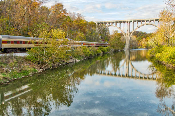 istock Scenic Railroad along Cuyahoga Valley 1440793029