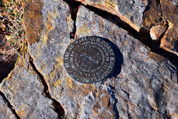 Deseret Peak hiking trail Stansbury Mountains, by Oquirrh Mountains Rocky Mountains, Utah. America. Deseret Peak hiking trail Stansbury Mountains, by Oquirrh Mountains Rocky Mountains, Utah. America. tooele stock pictures, royalty-free photos & images